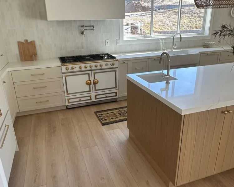 premium-luxury-vinyl-flooring-installation-in-san-diego
