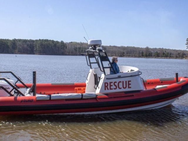 buy-shallow-water-rescue-boat-fast-reliable-sar-boats