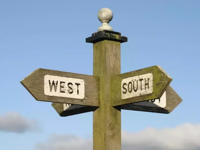 directional-signage-in-pensacola-for-clear-navigation