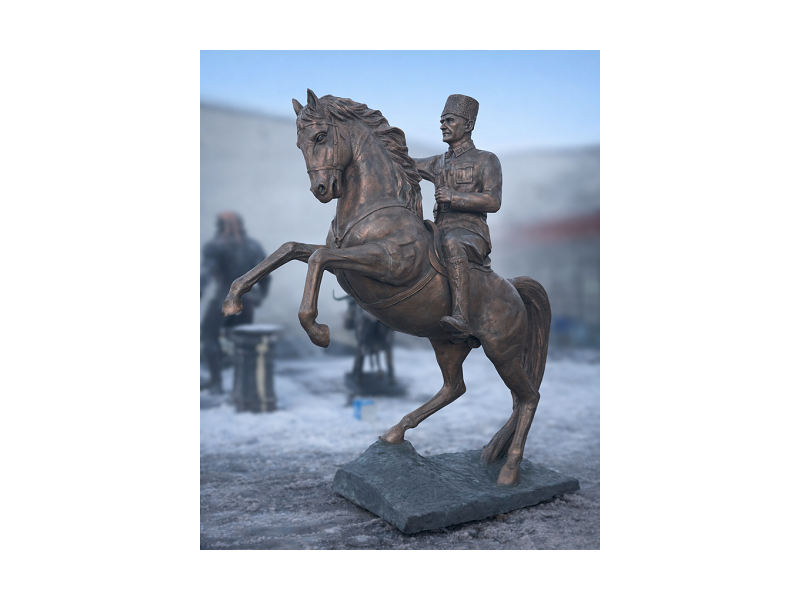 best-quality-statue-small-1