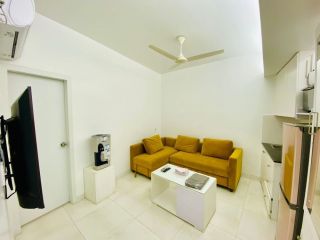 fully-furnished-1bhk-apartment-for-rent-in-bashundhara-dhaka-small-1