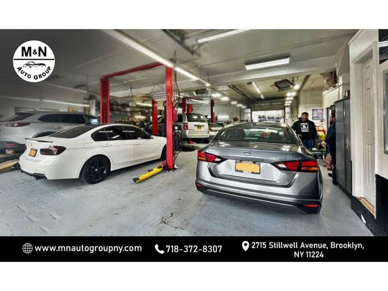 full-service-auto-collision-center-in-brooklyn-call-today-small-0