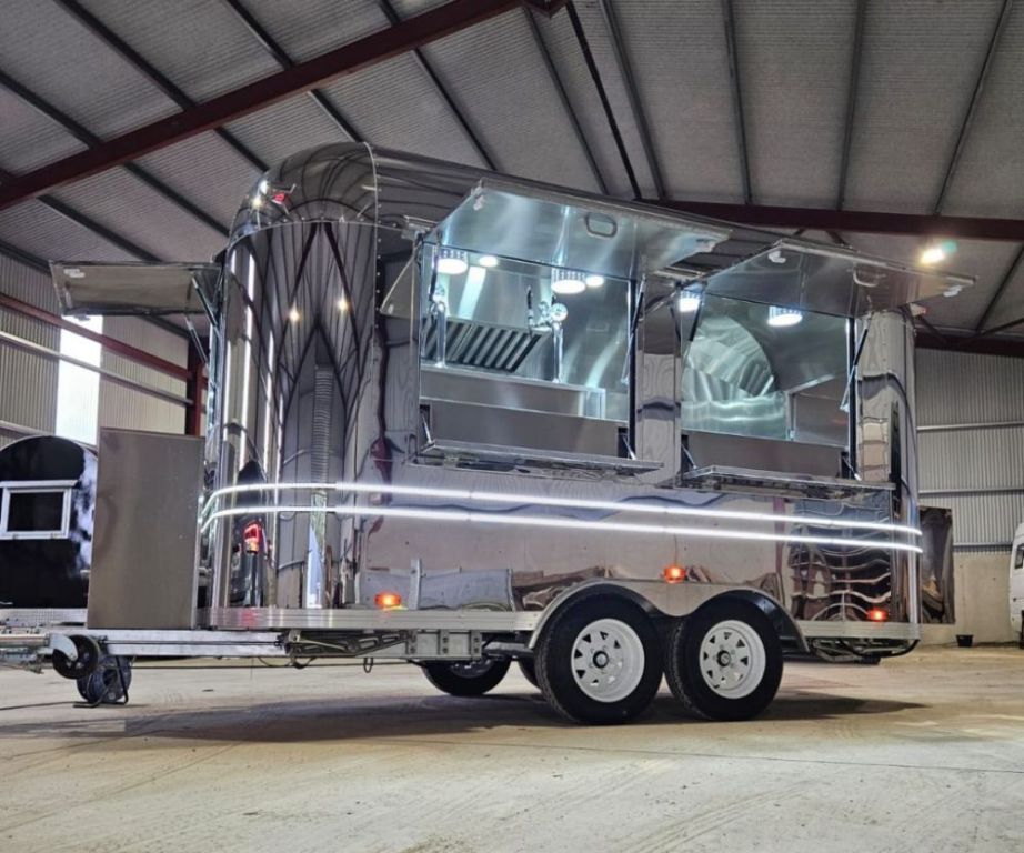 coffee-trailers-in-uk-mobile-coffee-catering-for-events-big-0
