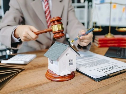 commercial-real-estate-litigation-attorney