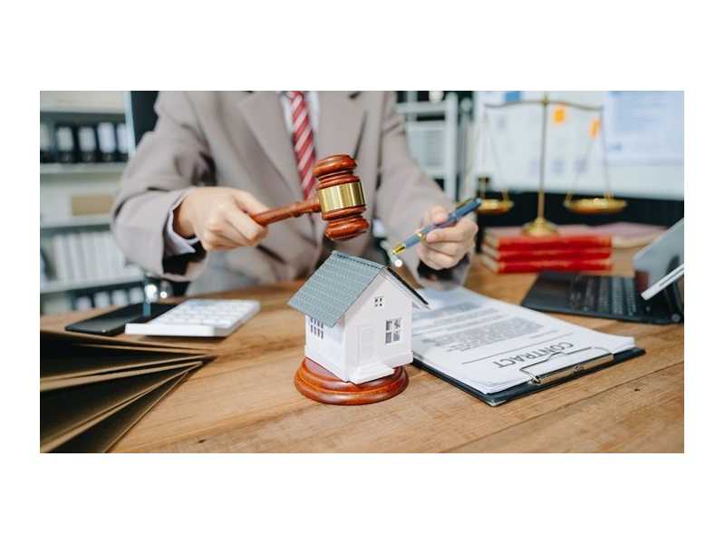 commercial-real-estate-litigation-attorney-small-0