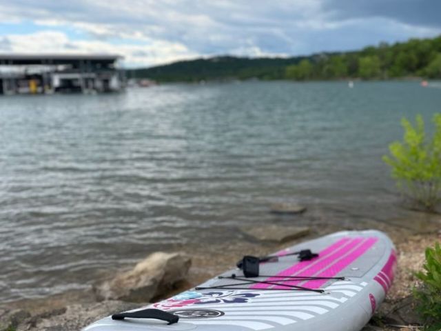 lakefront-lodging-branson-mo