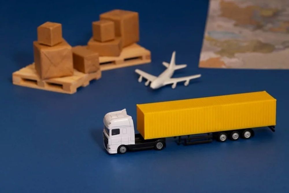 end-to-end-logistics-solutions-warehousing-and-distribution-big-0