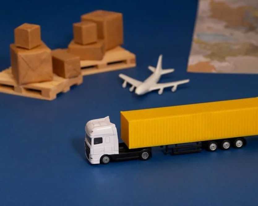 end-to-end-logistics-solutions-warehousing-and-distribution