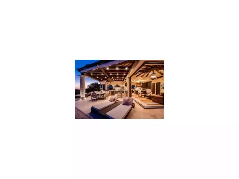 yacht-charte-with-cabo-villa-small-1