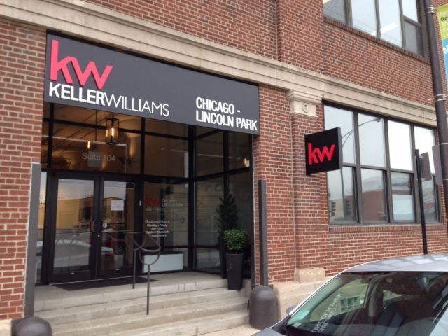 custom-storefront-signs-in-fort-worth-west