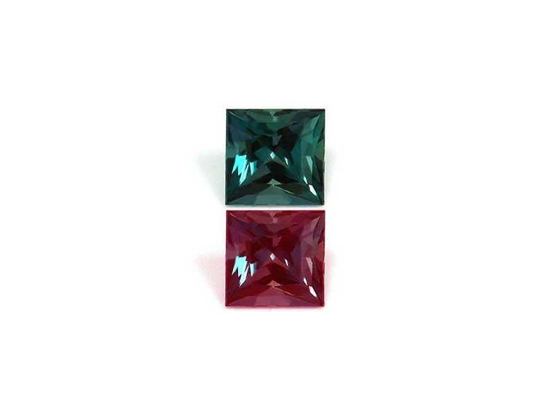shop-alexandrite-natural-stone-small-0