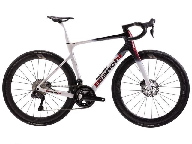 2026-bianchi-infinito-paris-roubaix-ultegra-di2