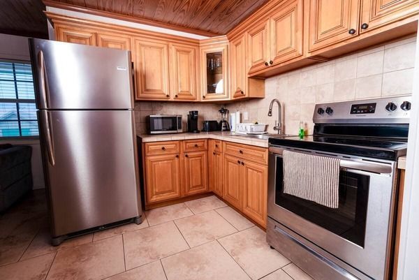 affordable-apartments-by-owner-in-spanish-wells-big-2