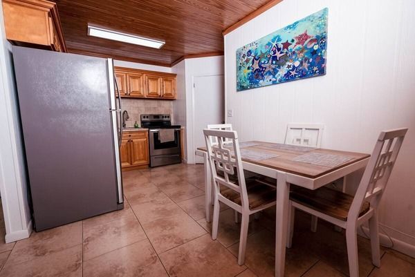affordable-apartments-by-owner-in-spanish-wells-big-3