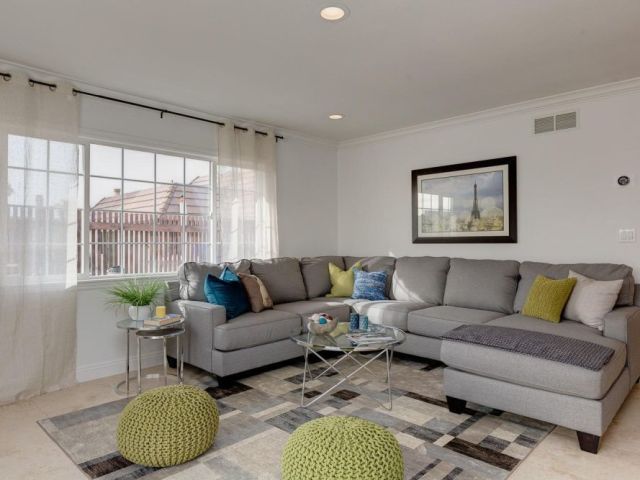 beautiful-house-for-rent-in-studio-city-for-long-term-stay