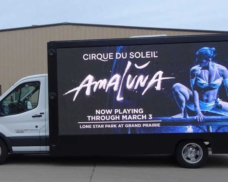 advertising-trucks-for-sale-in-dallas-bulldog-billboards