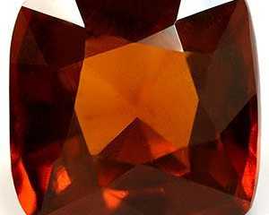 premium-untreated-hessonite-garnet-stone-in-699-cts