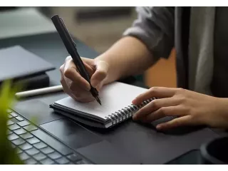 pay-someone-to-do-my-online-course-small-0