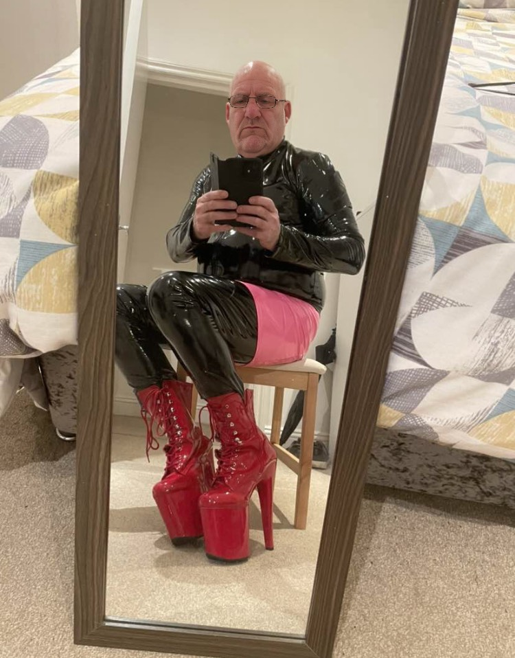 master-top-seeking-committed-submissives-big-1