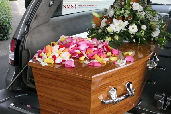 compassionate-funeral-flight-arrangements-for-loved-ones-big-0