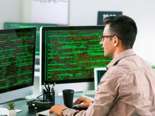 experienced-full-stack-programmers-in-usa-yes-it-labs