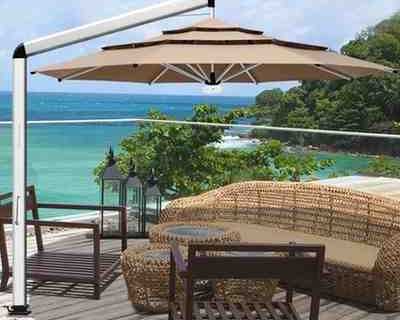 experience-comfort-with-top-rated-cantilever-umbrellas