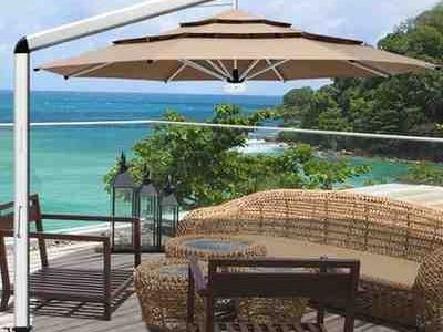 experience-comfort-with-top-rated-cantilever-umbrellas