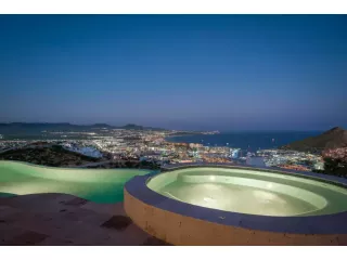 cabo-san-lucas-yacht-charter-experience-luxury-on-the-sea-small-0