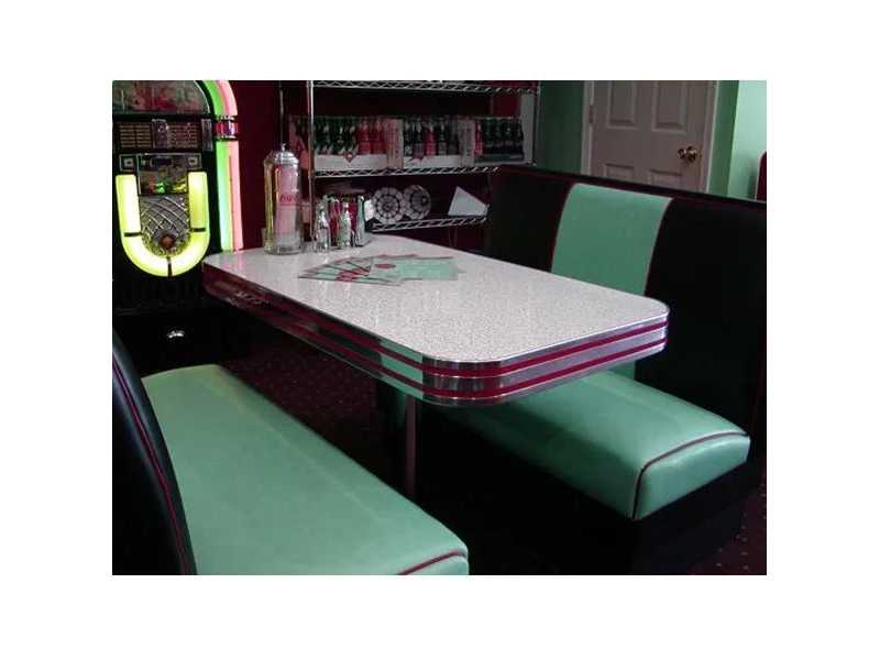 the-diverse-array-of-family-dining-sets-for-sale-small-1