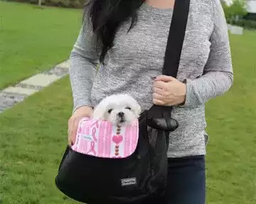 stylish-dog-blankets-and-carrier-liners