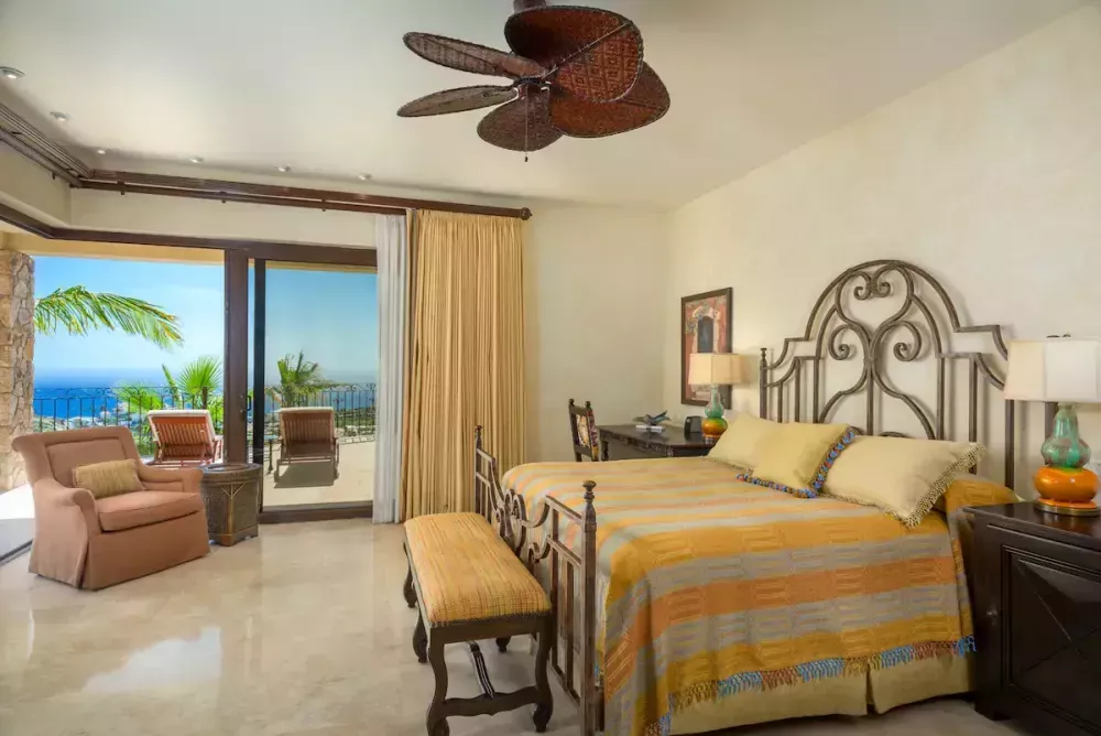 the-ultimate-way-to-experience-paradise-big-3