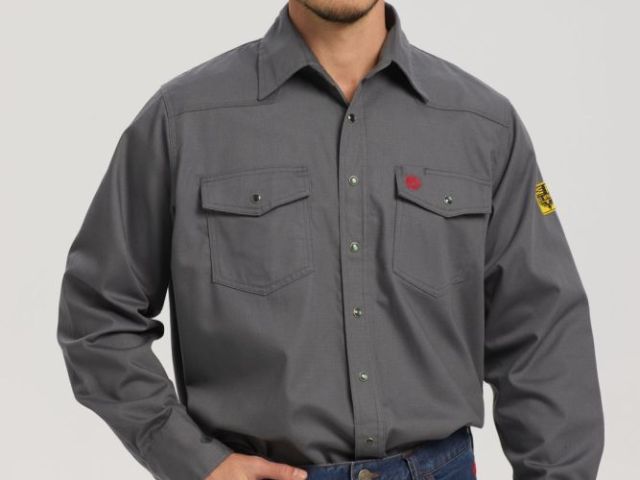 premium-fire-retardant-shirts-for-workplace-protection