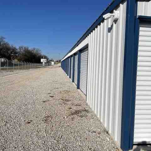 storage-units-in-buffalo-mo-big-0