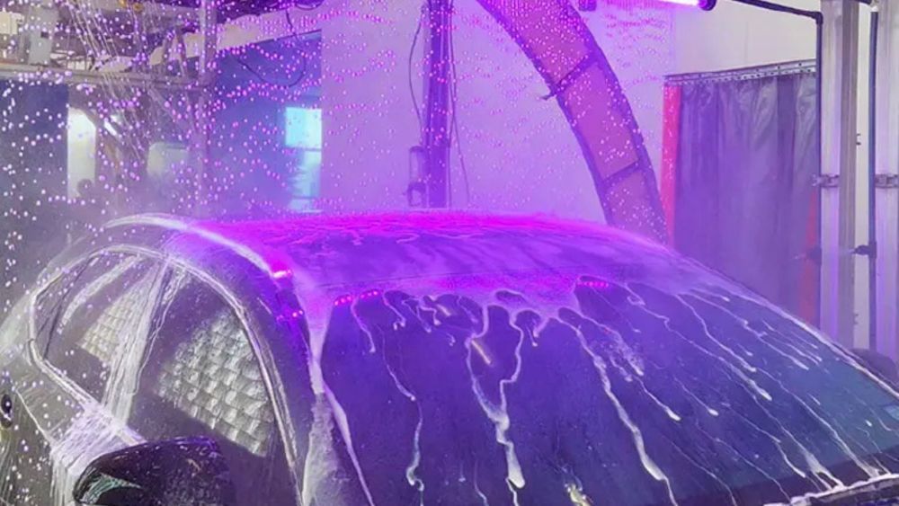 professional-car-wash-and-auto-care-services-big-0