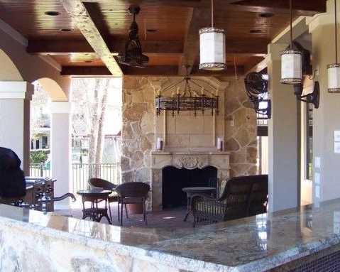 invest-in-luxury-using-custom-outdoor-kitchens-in-houston