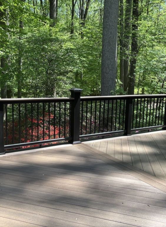 bring-style-with-fairfax-deck-specialists-big-0
