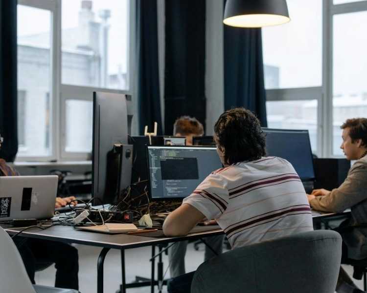 top-rated-it-outsourcing-custom-software-cloud-solutions