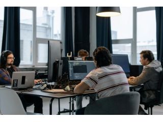 top-rated-it-outsourcing-custom-software-cloud-solutions-small-0
