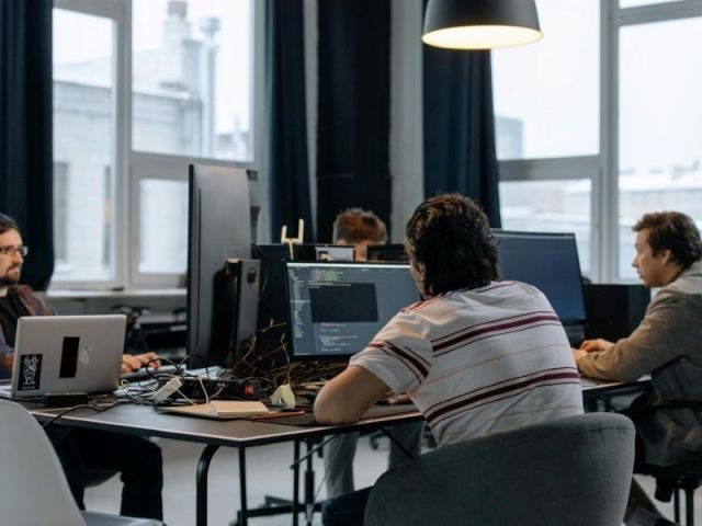 top-rated-it-outsourcing-custom-software-cloud-solutions