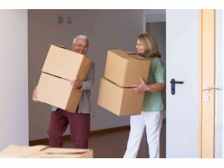 senior-downsizing-services-for-a-smooth-home-transition-small-0