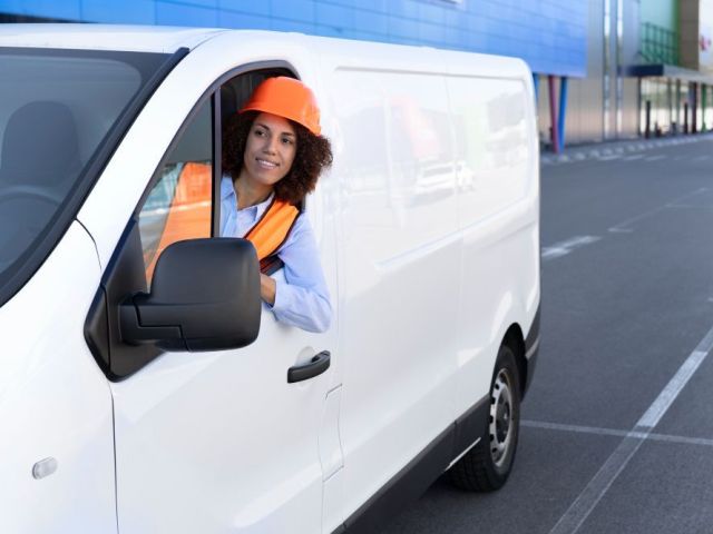 electric-cargo-vans-built-for-efficient-commercial-transport