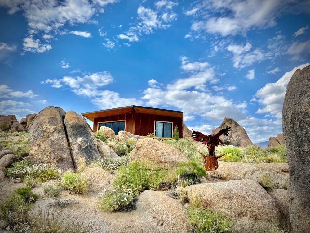sierra-peaks-and-ancient-wilderness-big-2