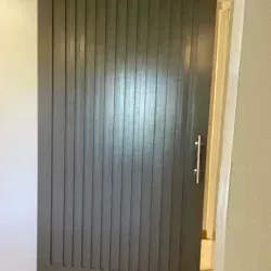 work-with-a-comprehensive-barn-door-contractor-who-handles-it-all-big-0