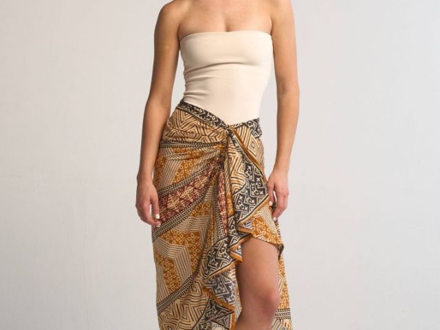stylish-pareo-beach-wrap-skirt-for-summer-wear