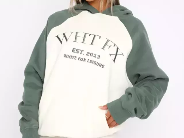 moss-hoodie-uk-white-fox-shop-uk-streetwear