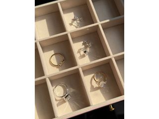 is-the-altered-carbon-jewelry-scam-or-real-small-0