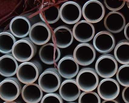 carbon-steel-pipe-manufacturers-in-india