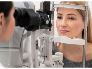 eye-exam-in-lakewood-nj-small-0