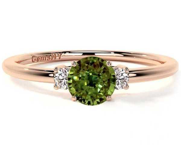 luxury-natural-alexandrite-engagement-ring