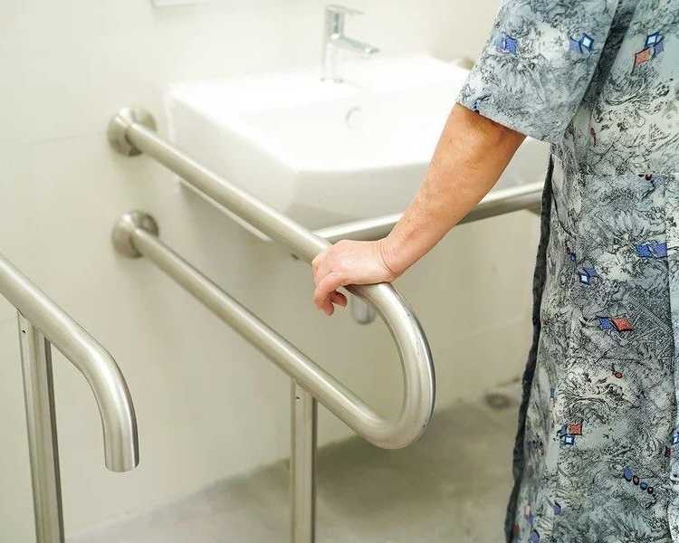 reliable-bathroom-safety-installations